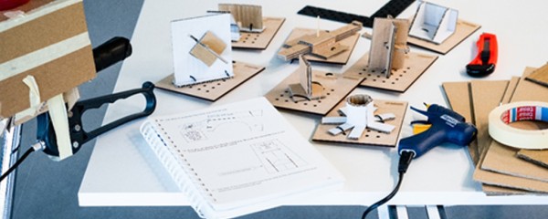 Cardboard (karton) prototyping – maart 2024